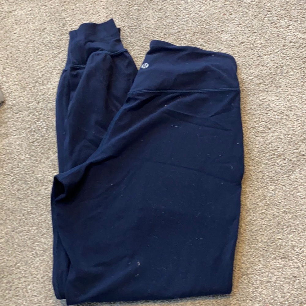 Lululemon joggers - sz 6